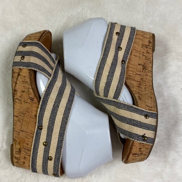Crown Vintage Delight Criss Cross Striped Cork Wedge Platform Sandal, Sz 7.5 - Picture 9 of 12